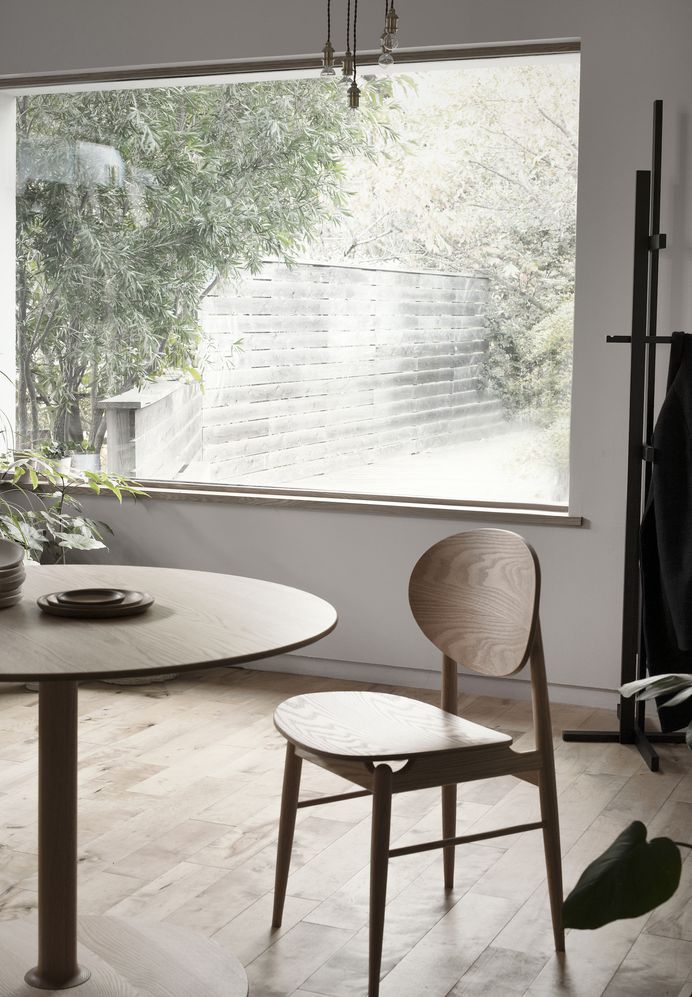 Outline Chair by Norm Architects