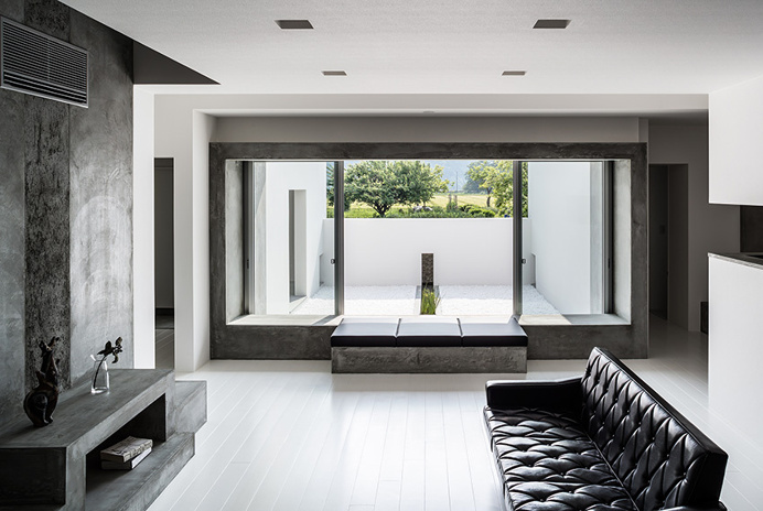 Courtyard House