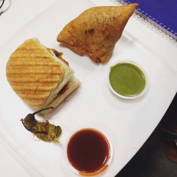 #FoodGoodseries #indian snack #samosa #sauce #snacks time # top view
