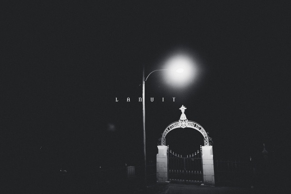 Lanuit #white #lanuit #death #desrosiers #black #cemetery #dzn #light #dark
