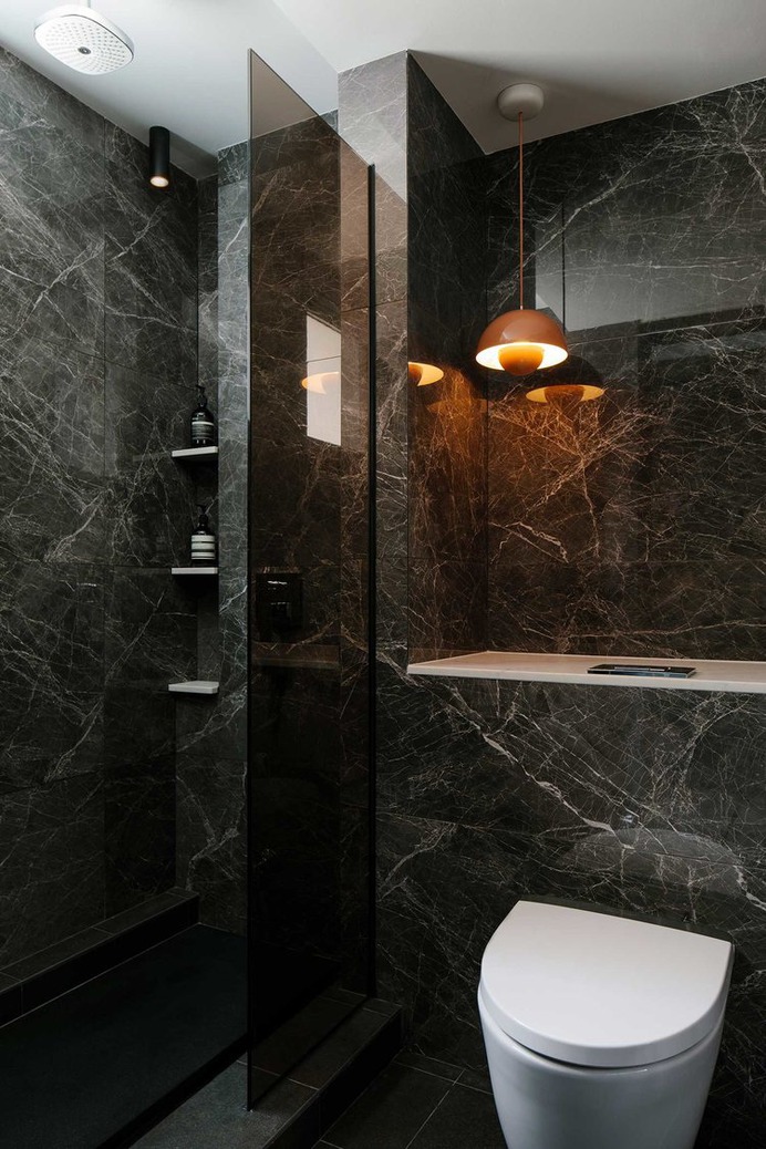 Monotone and Minimalist Made Bold