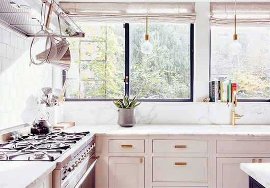 dreamy brass kitchen fixtures / sfgirlbybay #interior #design #decor #kitchen #deco #decoration