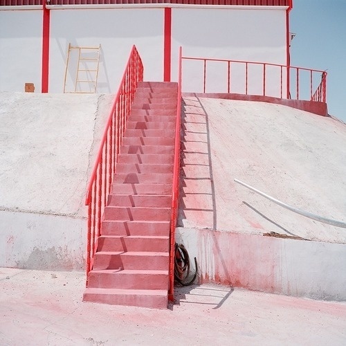 Vajza N'kuti #stairs