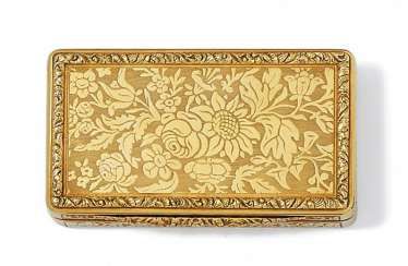 ANATOMICAL SNUFFBOX WITH FLORAL DECOR. 19. / 20. Century.