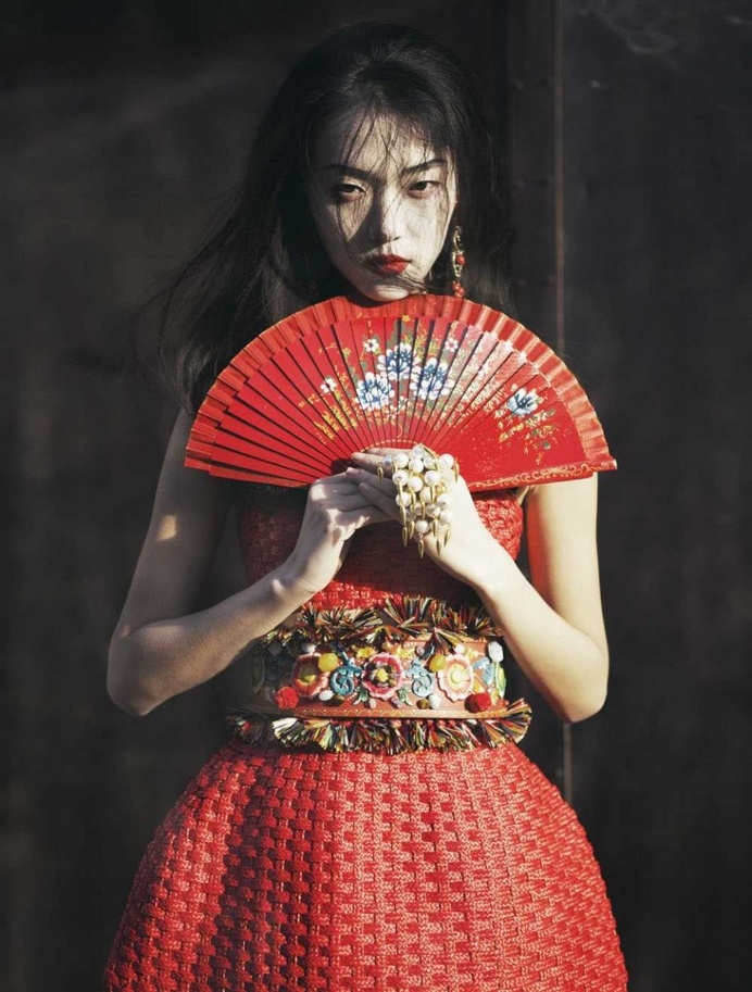 Dramatic Fashion Photography by Oliver Stalmans