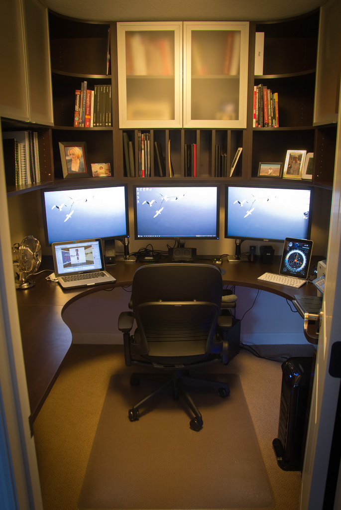 Compact Productivity: The Walk-In Closet Workspace