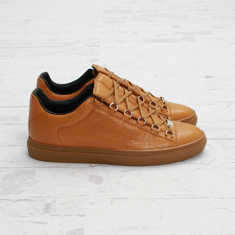 E E V V #balenciaga #shoes