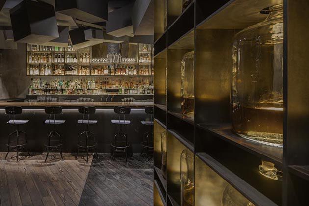 Flask Speakeasy Shanghai by Alberto Caiola 4