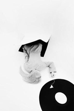 JEWELRY DANFALVI on Behance #photography