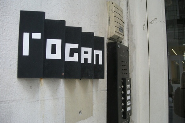 Rogan NYC Store #signage #blockletters #modern