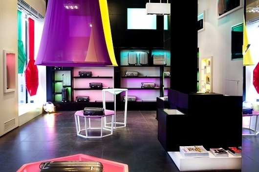 FRESHNGOOD.COM » Samsonite 'Voyage In Lightness' #interior