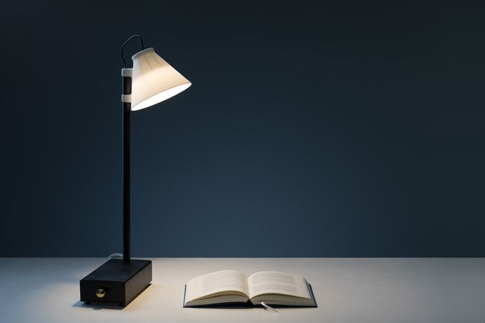 Offline Lamp by Kelemens Schillinger