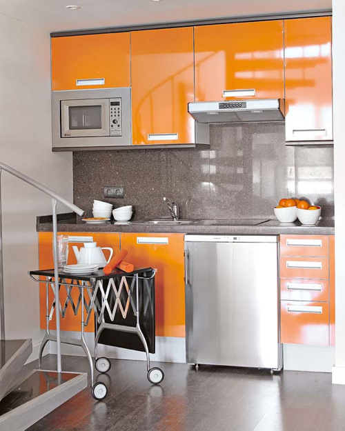 Interior Inspiration: 12 Kitchens with Color Photo #interior #kitchen #design #decoration