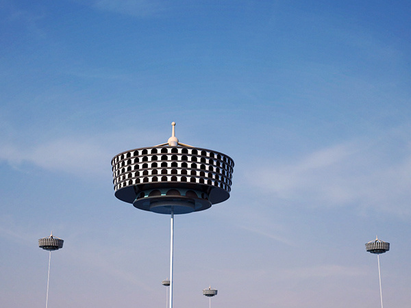 Retro - Futuristic Architecture / The Jetsons on Behance #jetsons #architecture #retro #futuristic