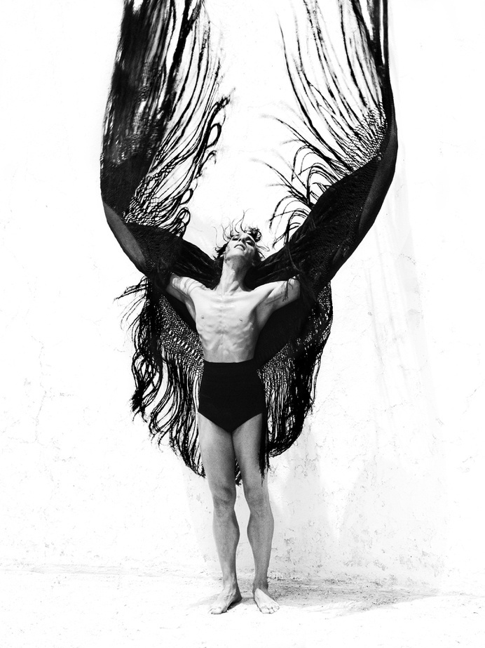 The Men Of Flamenco: Meet The Dancers Who Turn Gender-Based Traditions Upside Down #photography #white #black #and
