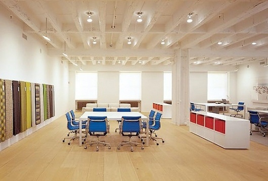 PLASTOLUX "keep it modern" » Modern Work Spaces - Fernlund + Logan #interior #modern #design #minimal #workspace