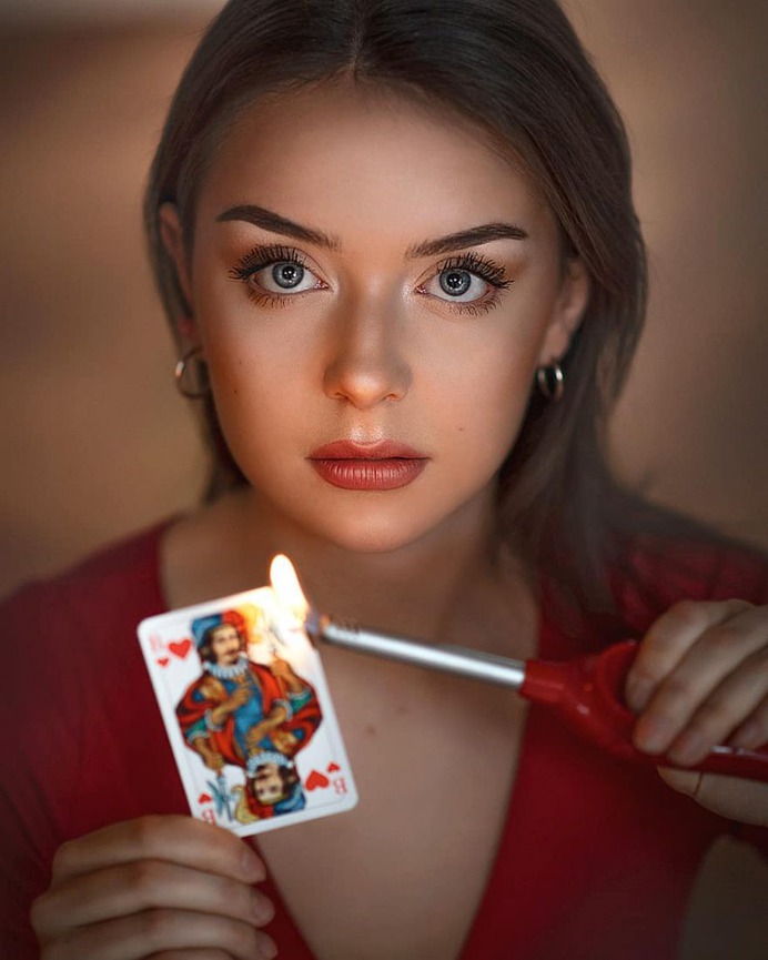 Marvelous Female Portrait Photography by Mona Strieder