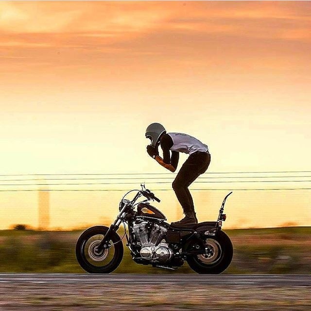 Good vibes, all day, every day - Happy Holidays!! 👊🏼#RideFarRideFree Bobber Chopper Harley Davidson Motorcycle Lifestyle Custom Cultur