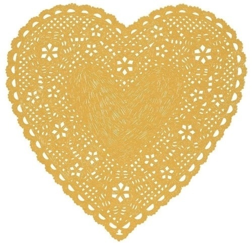 coqueterías #heart #papercut #beige #doily