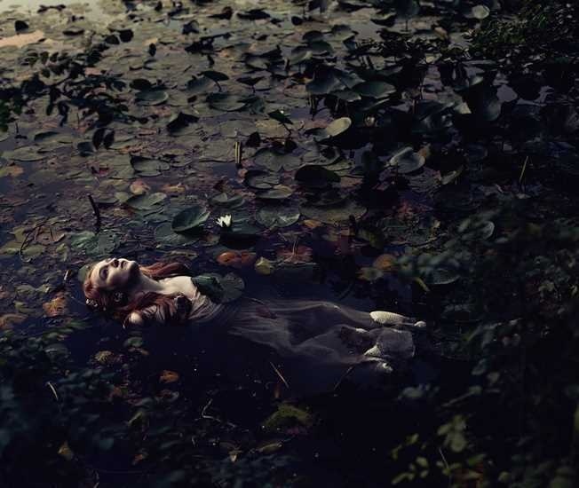 Portrait Photography by Eve North #inspiration #photography #portrait