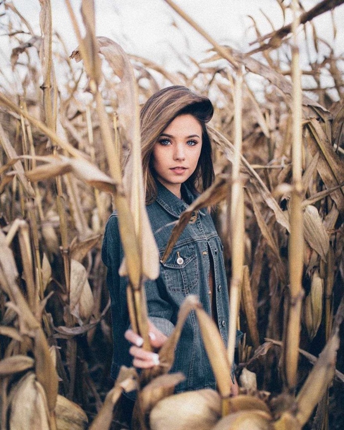Gorgeous Lifestyle Portrait Photography by Elliot Choy
