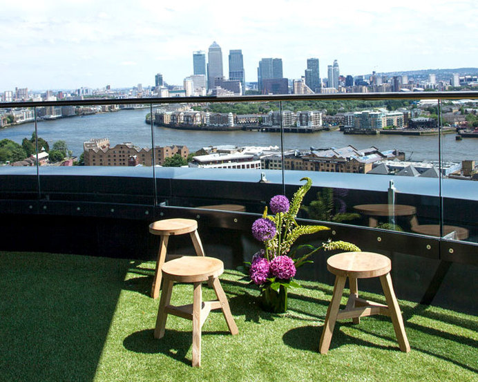 Luxury Penthouse Designed by Amos and Amos roof terrace #interior #design #decor #home