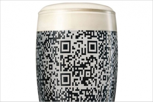 Guinness QR Code Pint Glass Can Only Be Scanned When Full - PSFK #guinness #beer #qr #code #glass #experience #product #social