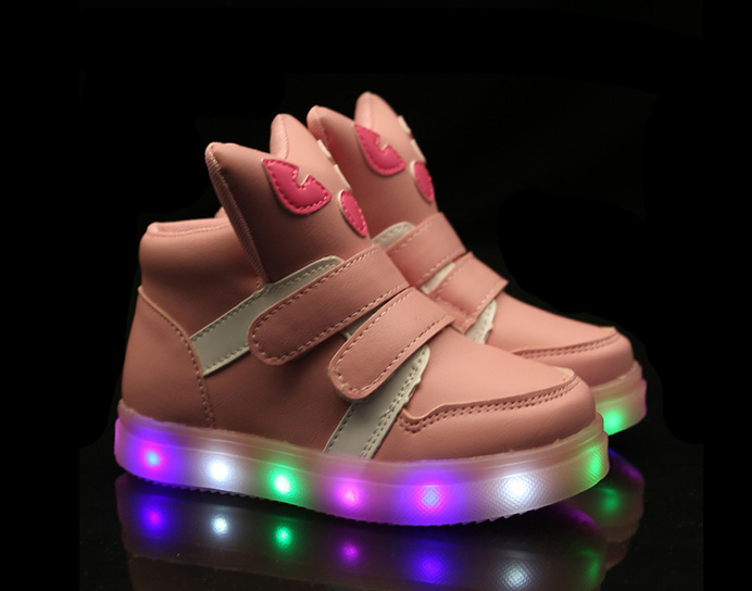 Children light-emitting cute shoes light pink