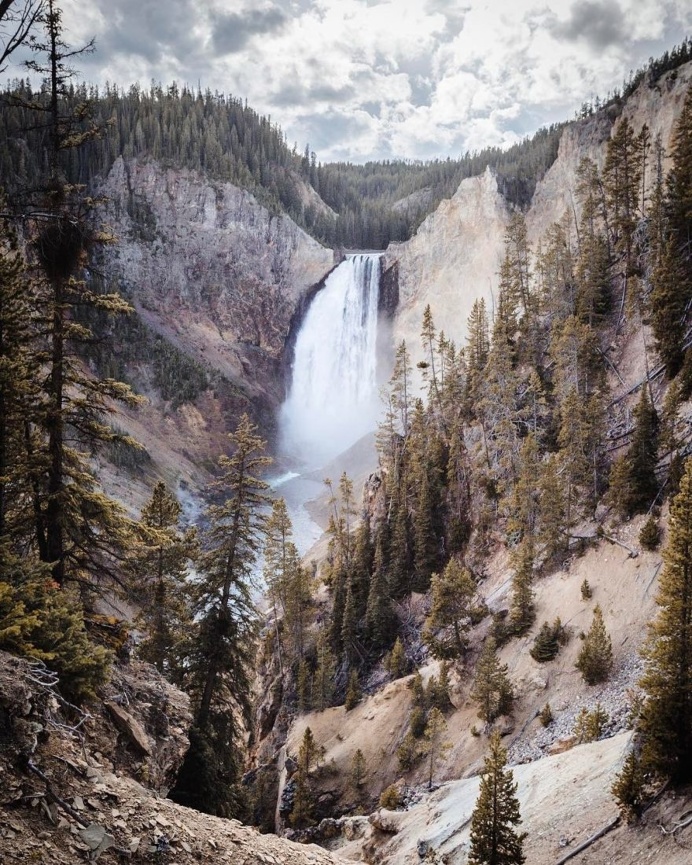 Beautiful Travel and Adventure Landscapes by Ryan Resatka