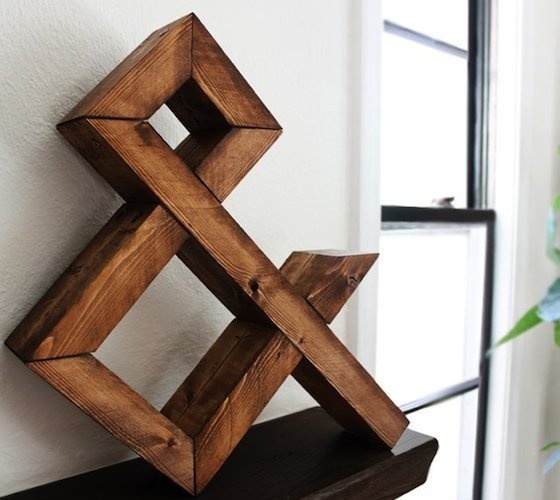 Walnut Ampersand #type