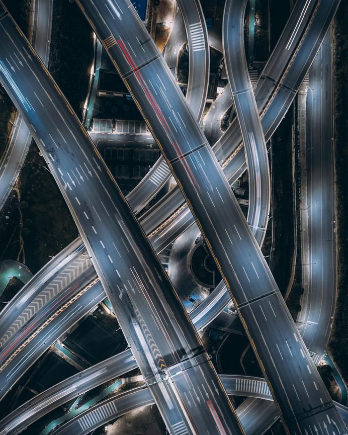Cinematic Cityscapes and Urban Photography by Stella Yan