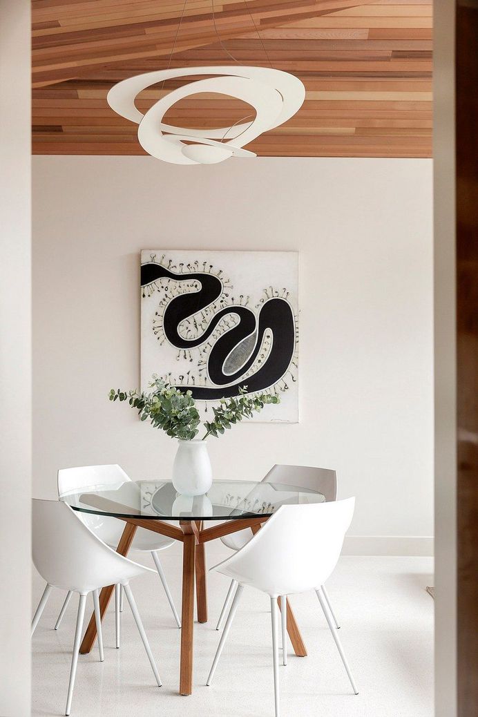 Spider House: Renovation to a Mid Century Solid Brick Suburban House 3