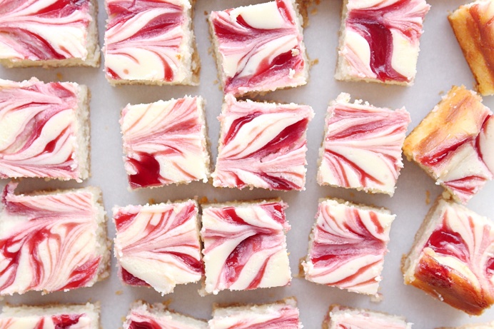 White Chocolate Raspberry Cheesecake Bars