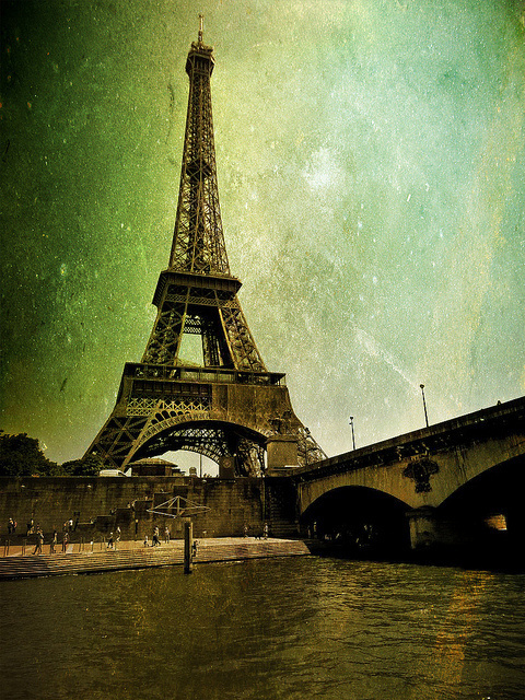 eiffel space #france #design #space #art
