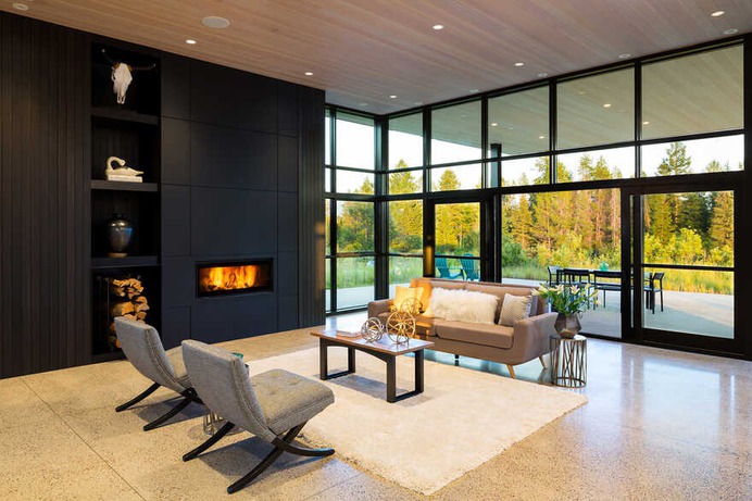 Confluence House Conceived as a Getaway for Family and Friends