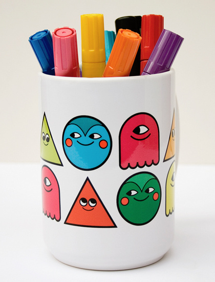 Onesidezero Illustration : Artwork by Brett Wilkinson #happy #pens #colours #faces #brett #onesidezero #mug #wilkinson #character