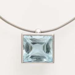 JACOBI pendant aquamarine 25,78 ct.,