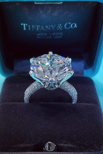Traditional engagement rings are very popular among couples, also many couples choose non-traditional and fashion engagement rings.