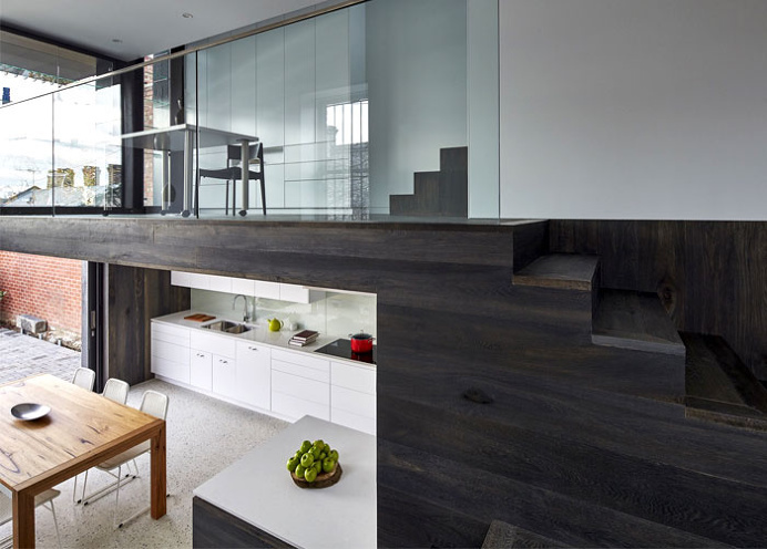 Fitzroy House by Julie Firkin Architects