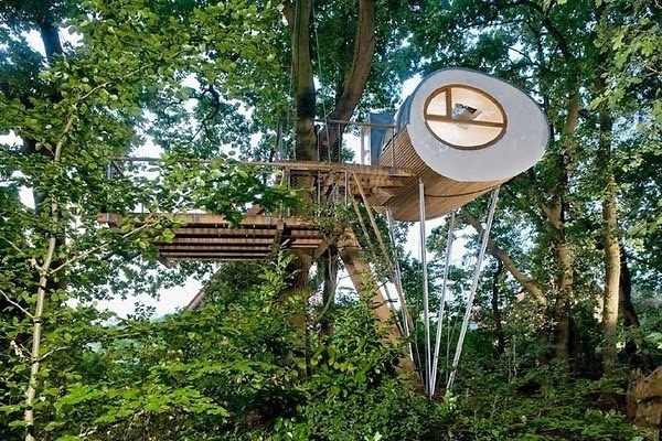 Treehouse Djuren in North Germany #design #architecture #treehouse