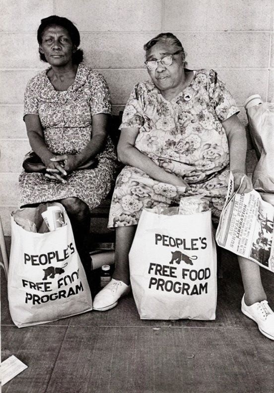 Black Panthers "People's free food program" #inspiration #blackandwhite #photography