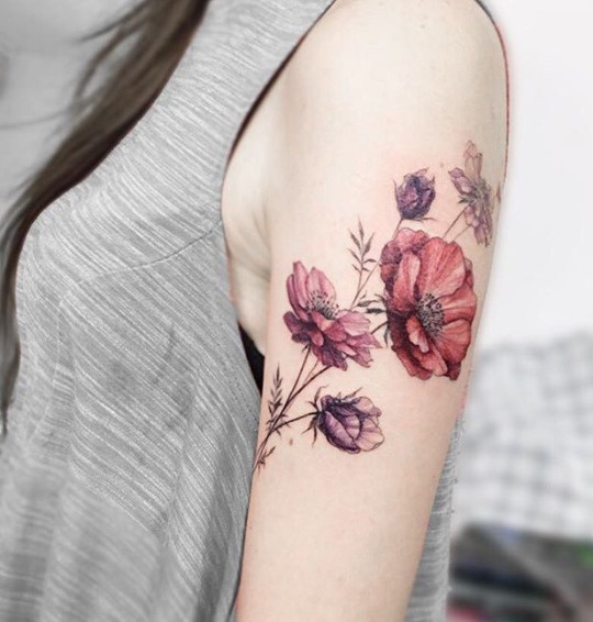 31 Brilliant Shoulder Tattoos For Women