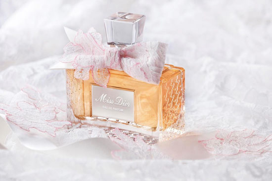 Top 10 Best Luxury Gifts for Women #‎Holiday #‎GiftGuide