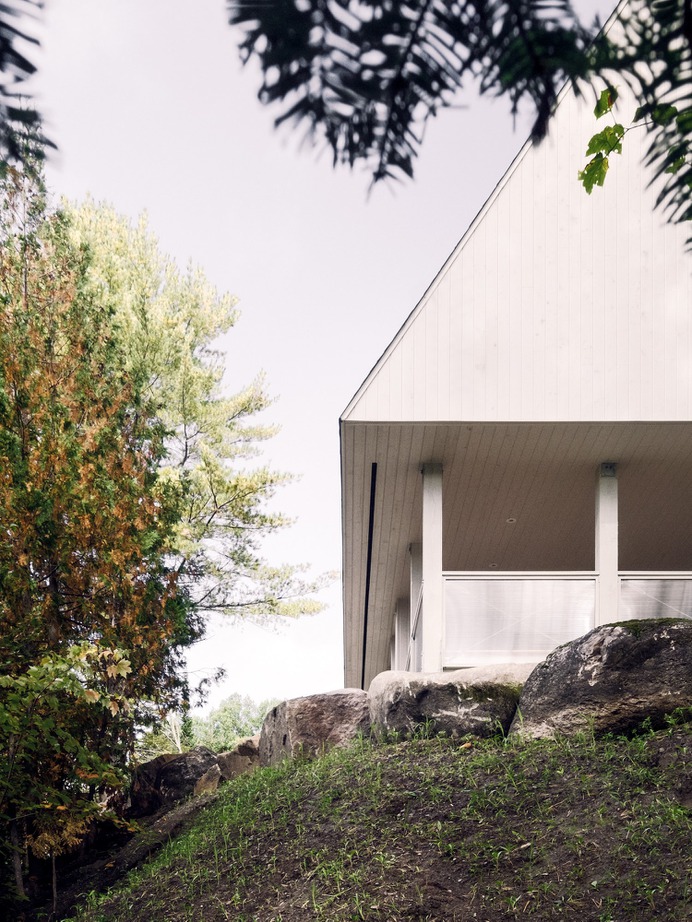 The Eagle's Nest by mainstudio