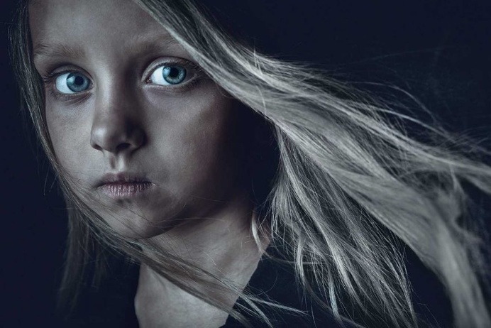 Conceptual and Fairy Tale Portrait Photography by Ivan Bliznetsov