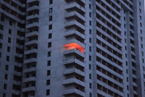 EIKNARF #orange #photo #light #architecture