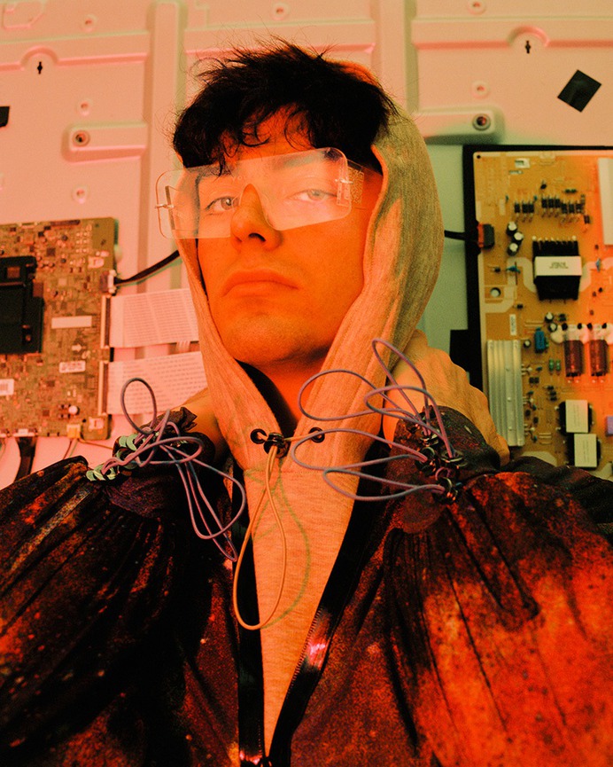 VOLKOV Fall/Winter 2019 Lookbook - Fucking Young!