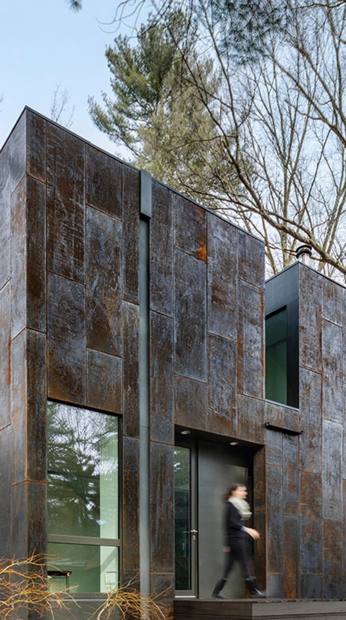Grow Box – Steel House by Merge Architects