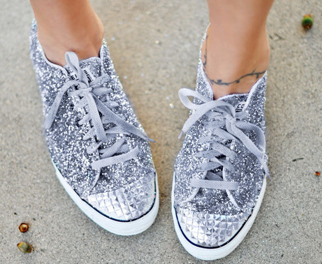 20 Creative DIY Shoes Decorating Ideas #fashion #diy #shoes #decoration