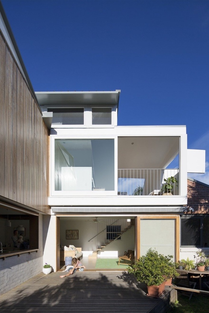 Modest Cottage Transformed into a Light-Filled Home: Crisp House 1